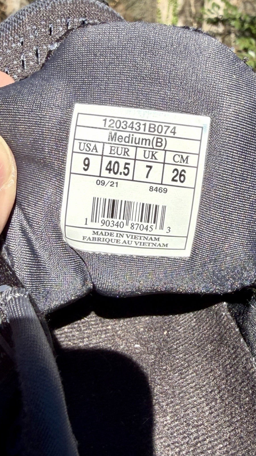 Brooks Women's Glycerin 19 Black Pink Running Shoe Sneaker Size 9 B Medium