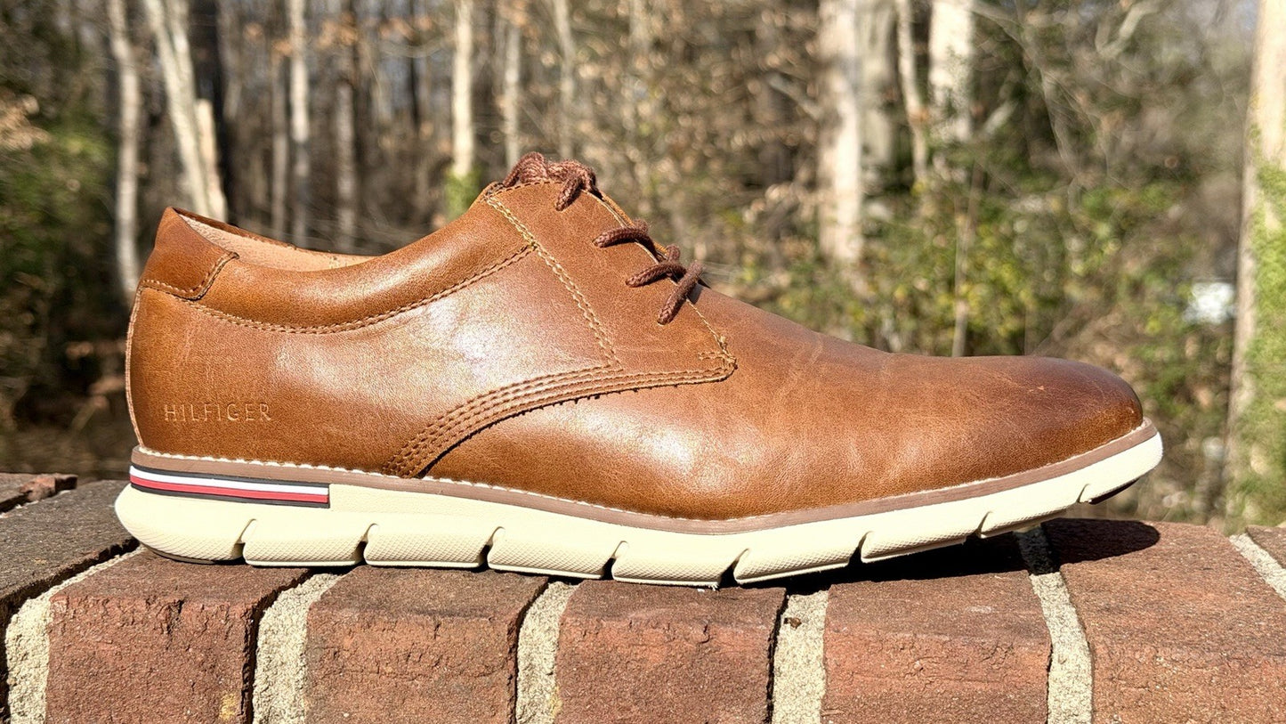 Tommy Hilfiger Men's Warren Oxford Shoes (Cognac) / Size 11.5 M Size / Worn Once