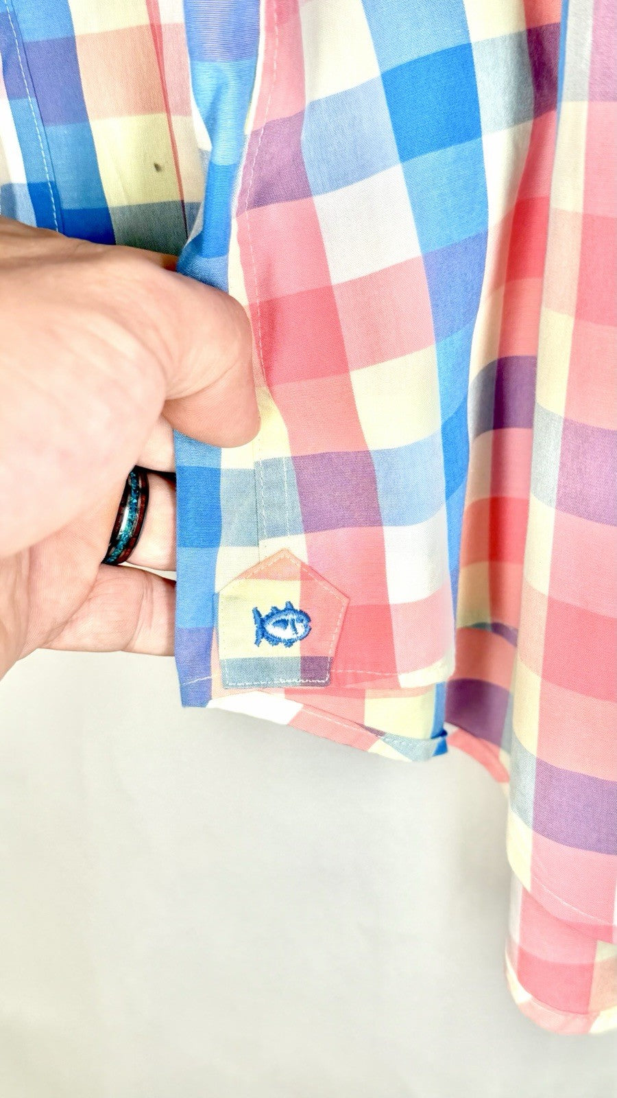 Southern Tide Men's size L Blue Pink Yellow Plaid Long Sleeve Button Down Shirt