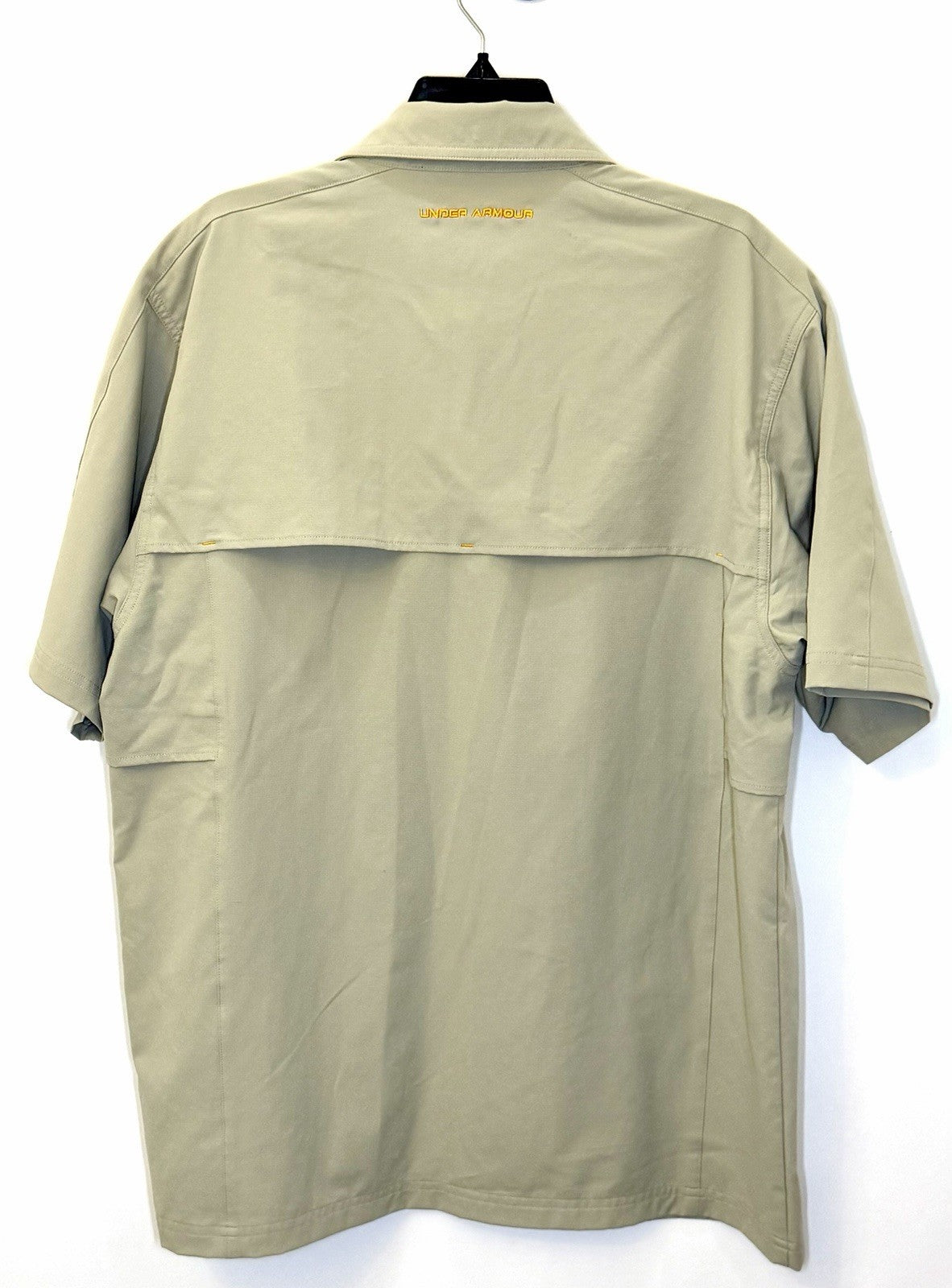 Under Armour Shirt Mens Large Tan HeatGear Short Sleeve Button Down Outdoors