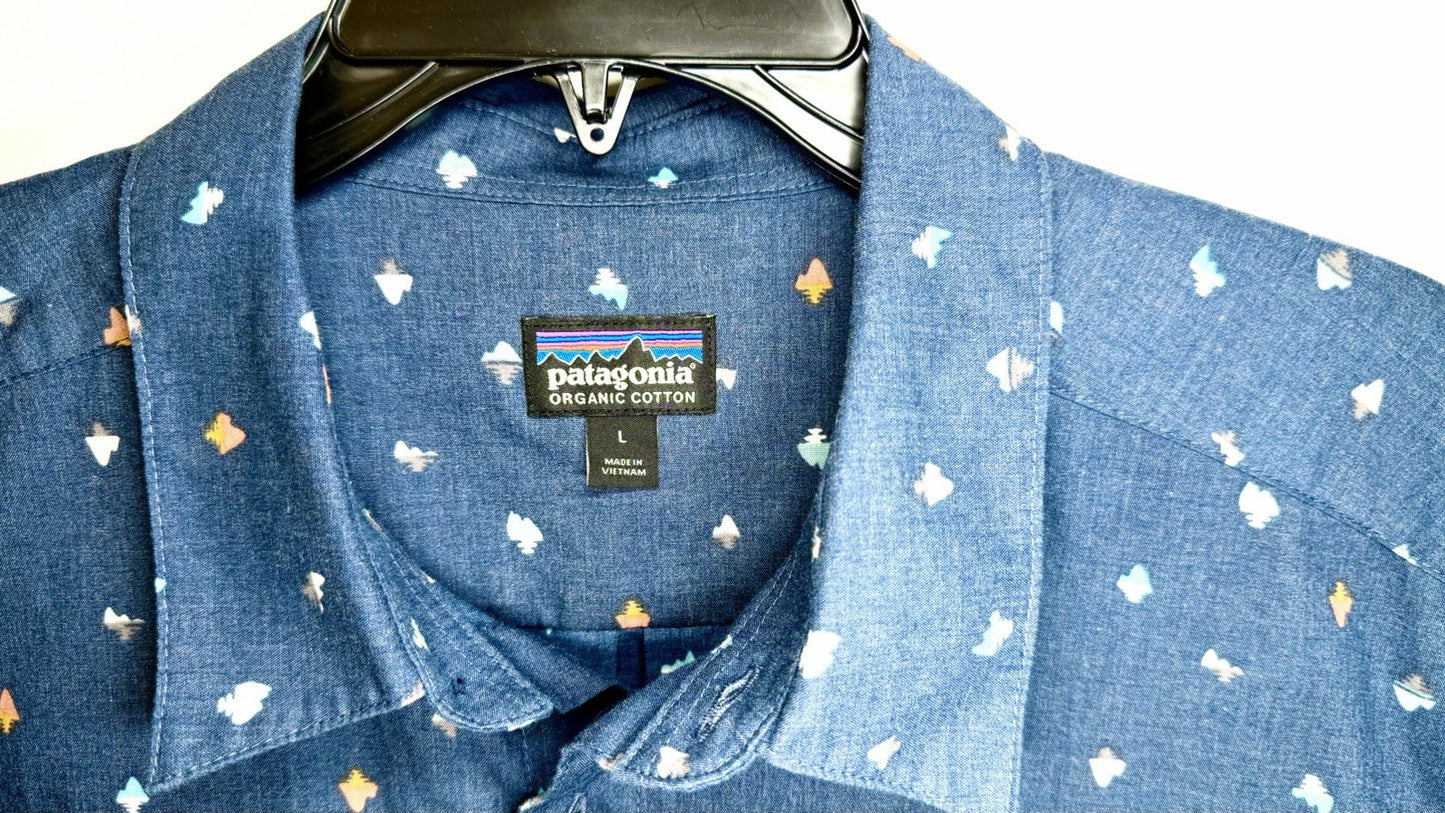 Patagonia Organic Cotton Button Up Mens Large Blue Short Sleeve Hardware Print