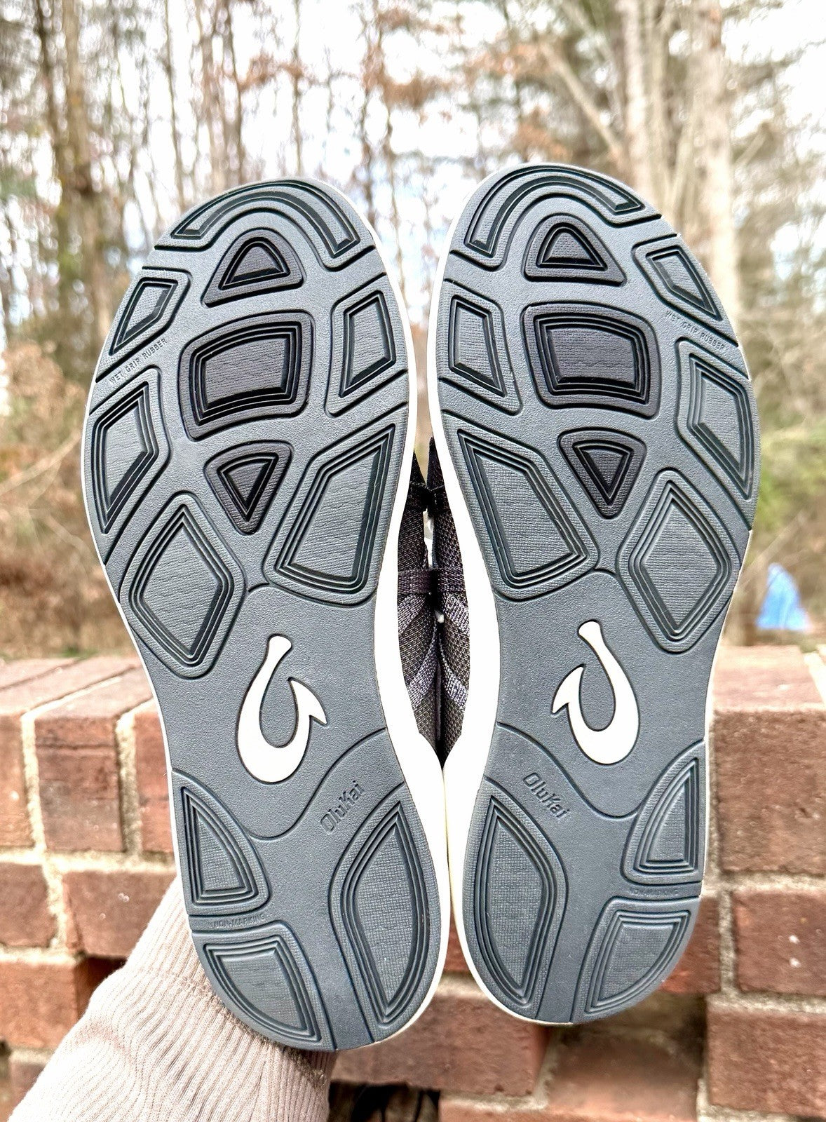 New Without Box Olukai Holo /Convertible Mesh / Dark Shadow - Grey / Men's 8.5