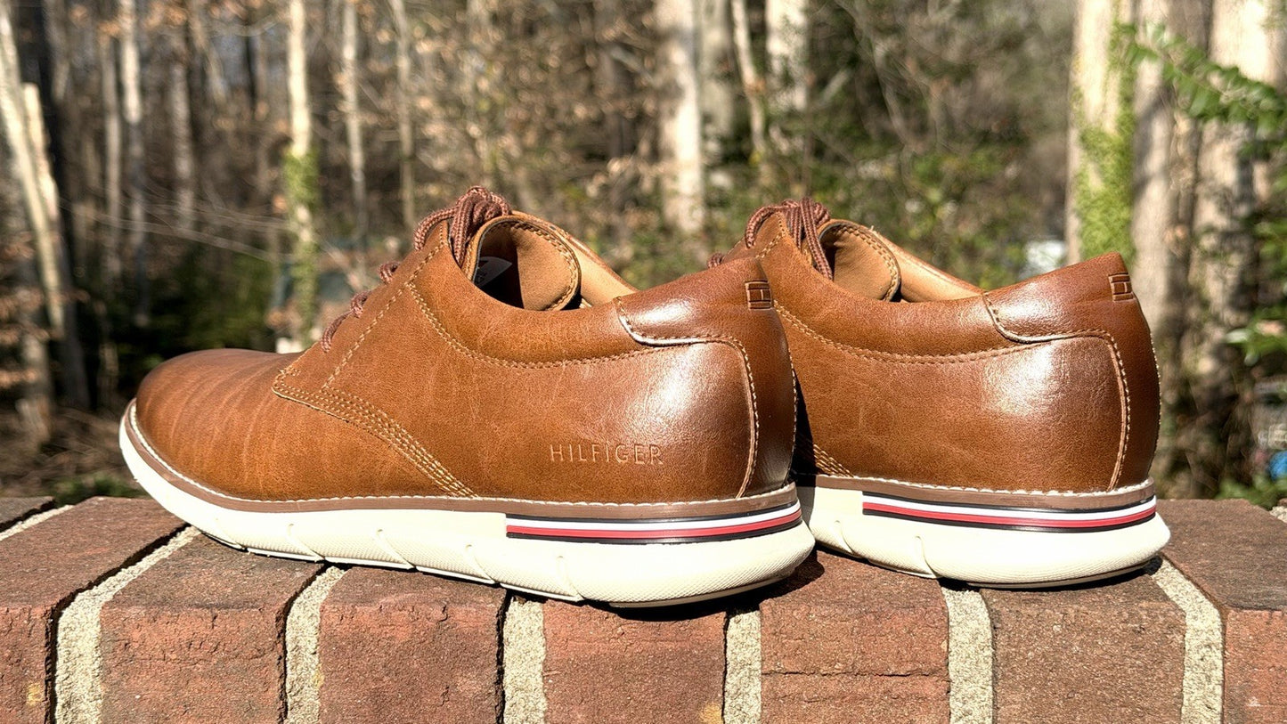 Tommy Hilfiger Men's Warren Oxford Shoes (Cognac) / Size 11.5 M Size / Worn Once