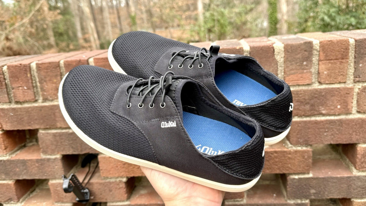Olukai Mens Nohea Moku Slip On Black/White Logo Size 8.5 M (New/$120 Retail)