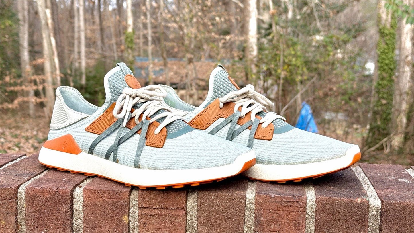 Olukai Manele Golf Shoes / Pale Moss-Orange / Size 11.5 / Worn Once / $150 New