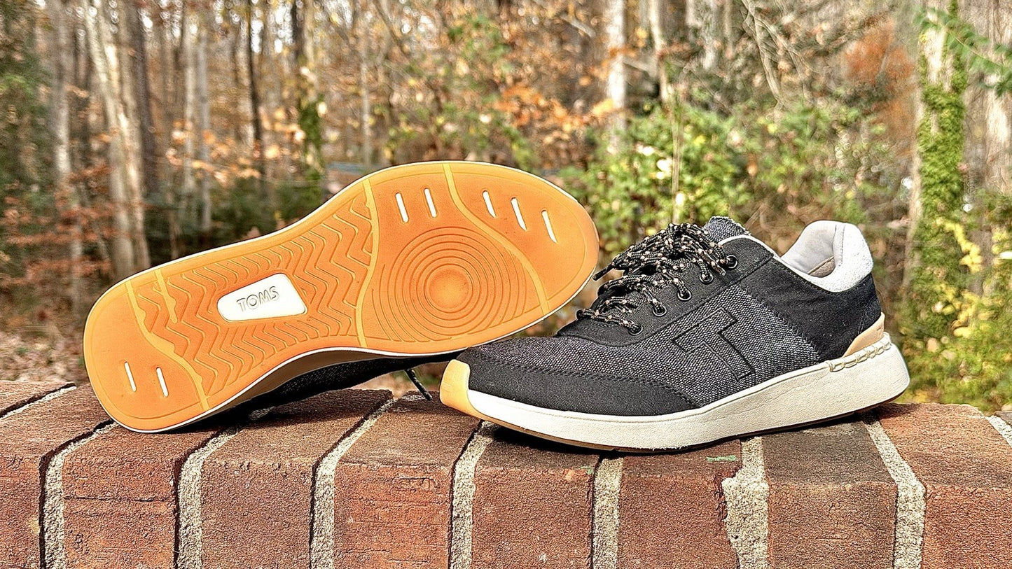 TOMS Heritage Sneakers Women’s 9 Black Canvas Low Top Round Toe Casual Shoes