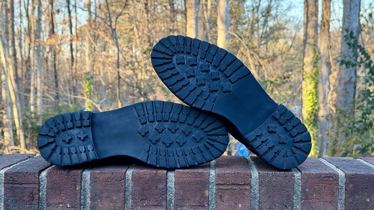 CREVO Douro Men's U.S. Size 11 Black Chelsea Boots Worn Twice The Deep Cleaned