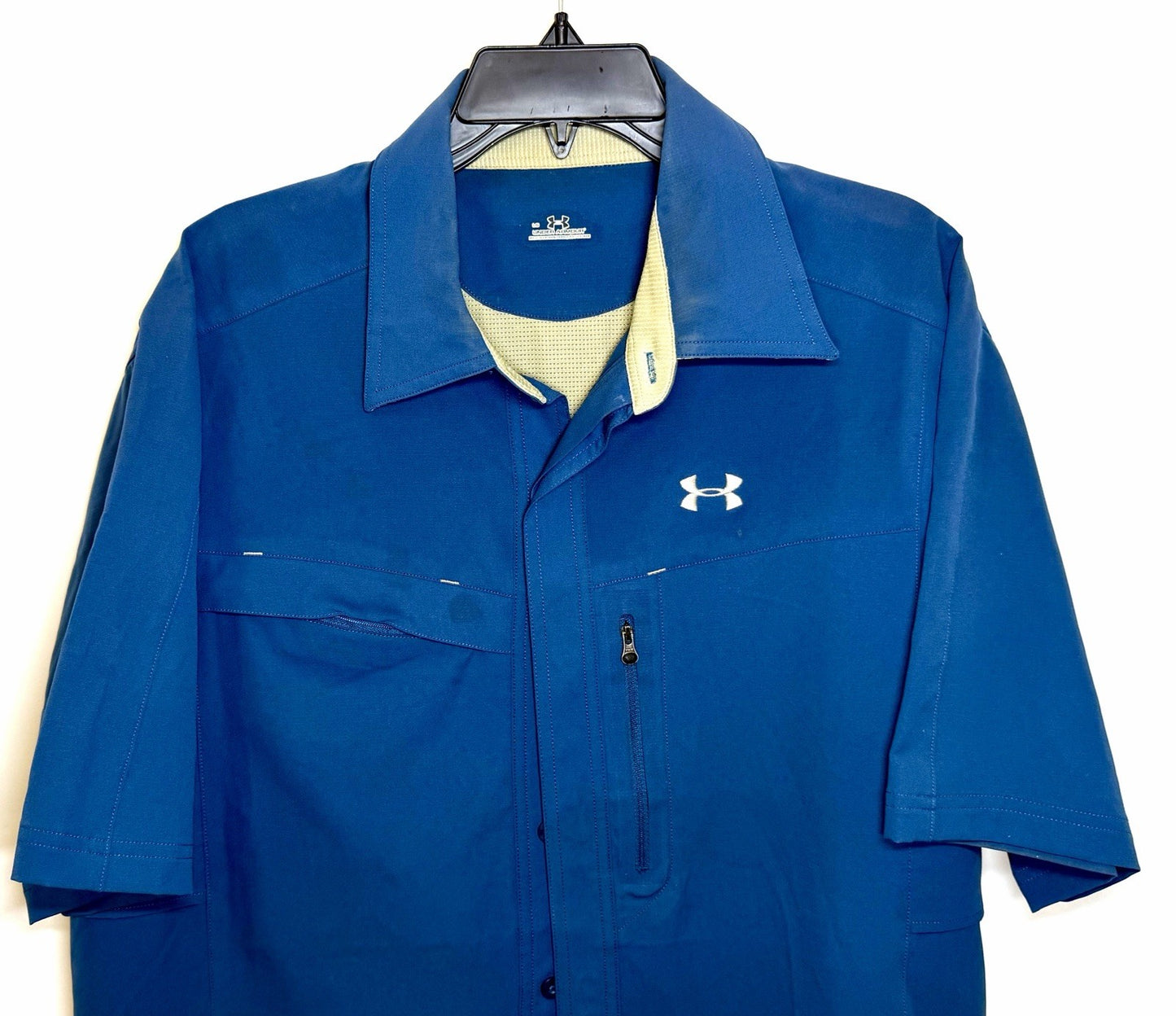 Under Armour Shirt Mens Large Blue HeatGear Short Sleeve Button Down Outdoors